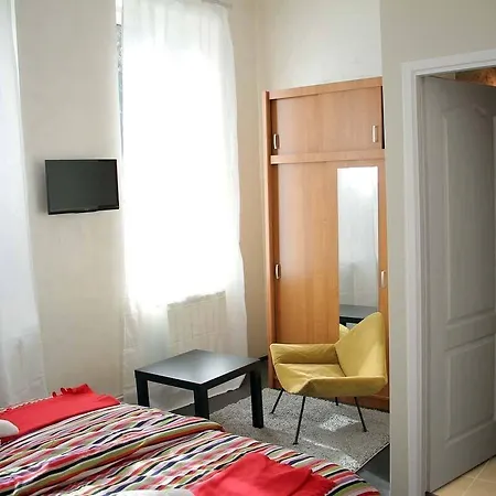 Miss Depolo 2* Belgrado