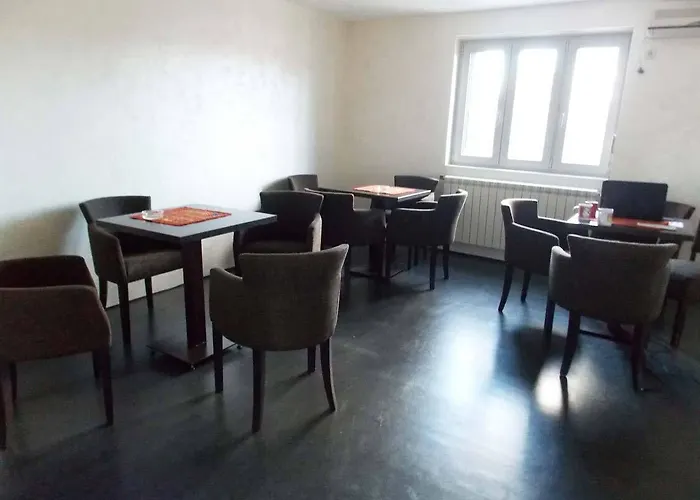 Miss Depolo krevet i doručak Belgrade