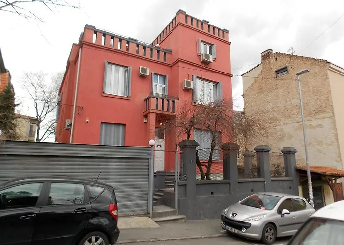 Miss Depolo krevet i doručak